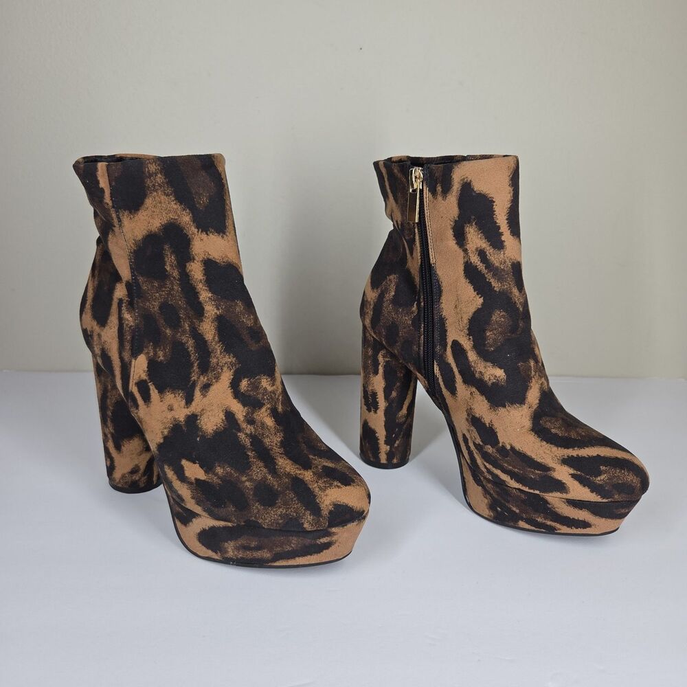 Bamboo Leopard Print Platform Heel Ankle Boots Side Zip 6.5